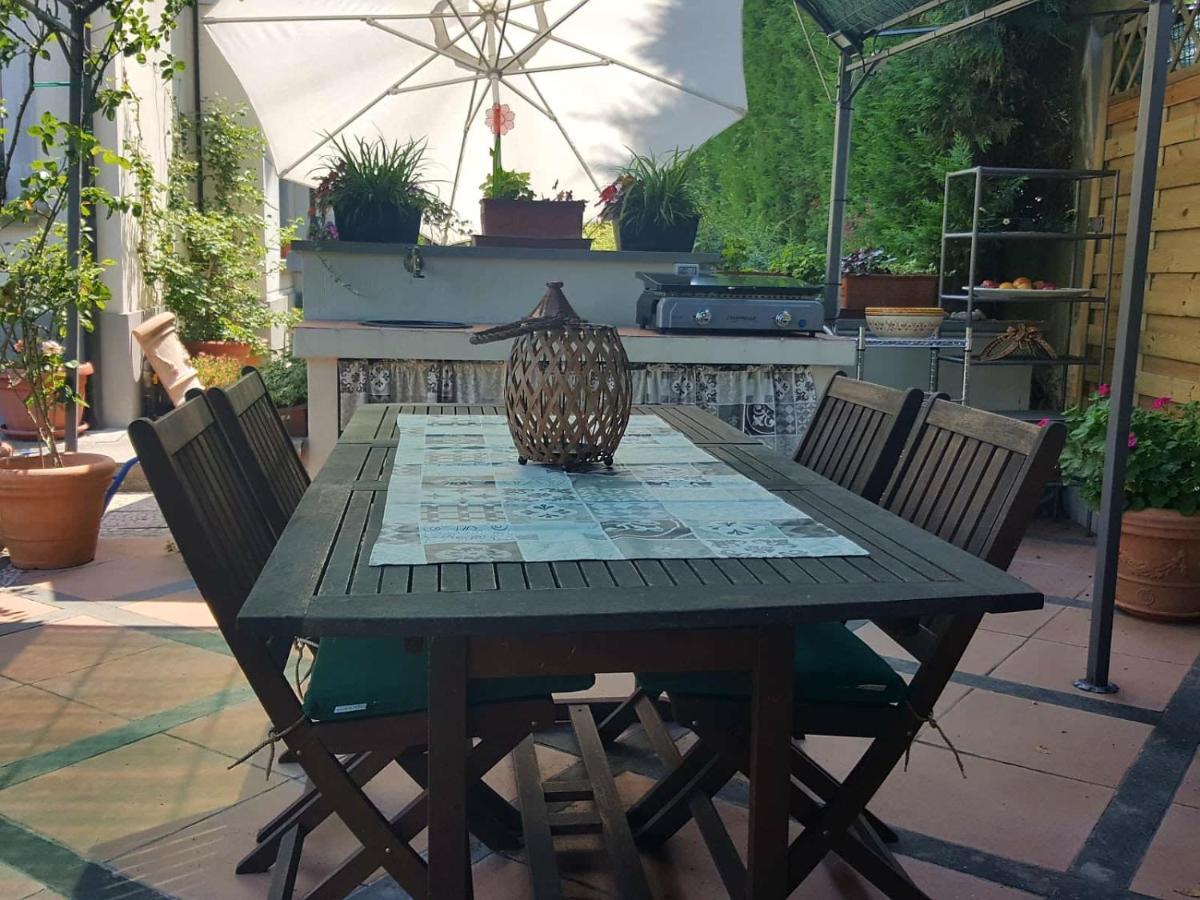 La Terrazza Sui Vigneti-Rovescala Bed & Breakfast San Damiano al Colle Exterior photo